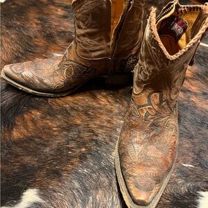 Old Gringo Brown Embroidered Ankle Boots